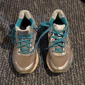 Brooks Silver and Teal Athletic Shoes